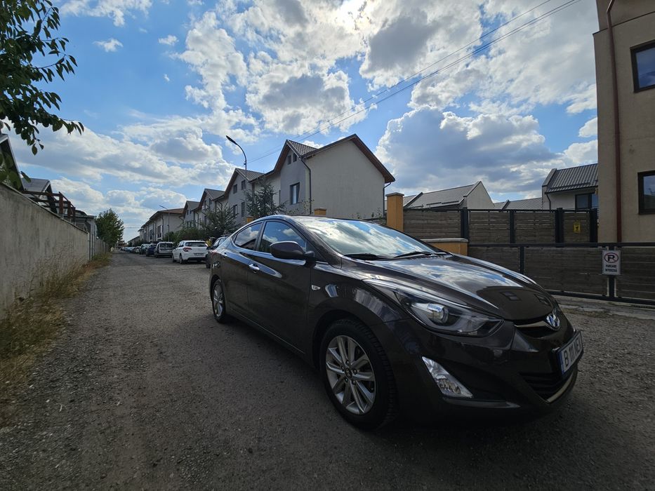 HYUNDAI ELANTRA 2015 1.6 benzina aspirat 132 CP distributie lant