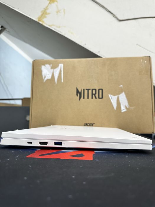 Мощный игравой ноутбук Acer Nitro Lite i5-13420H 16/512 RTX3050(6GB)
