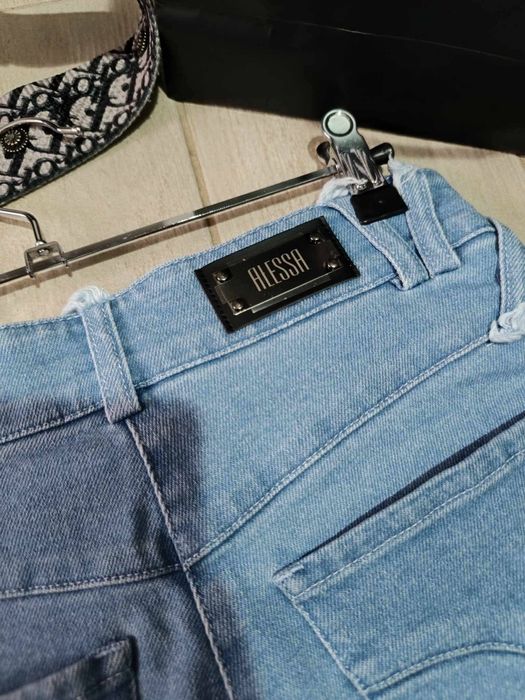 Alessa No Words Can Express Дънки - Клин дънки