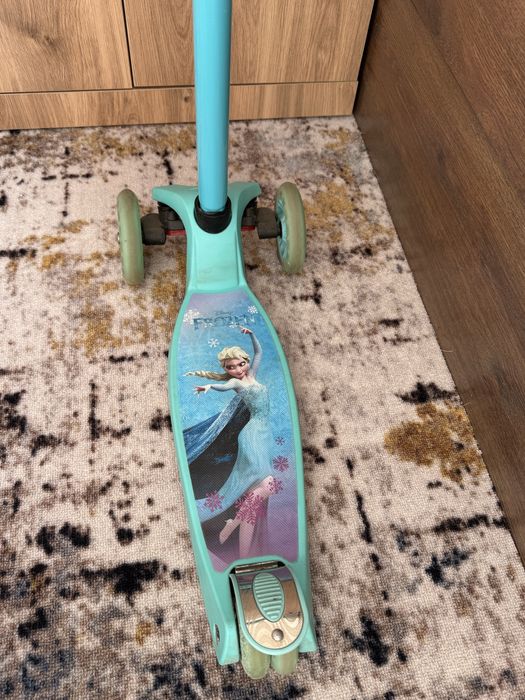 Продам детский самокат