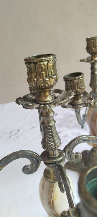 Соат ва шагамдонлар сотилади