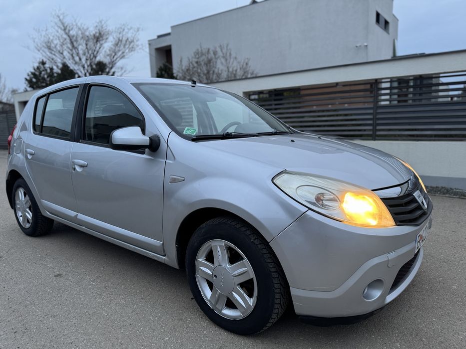 Dacia Sandero 2009 1.6 Benzina cu GPL valabilitate 5 ani