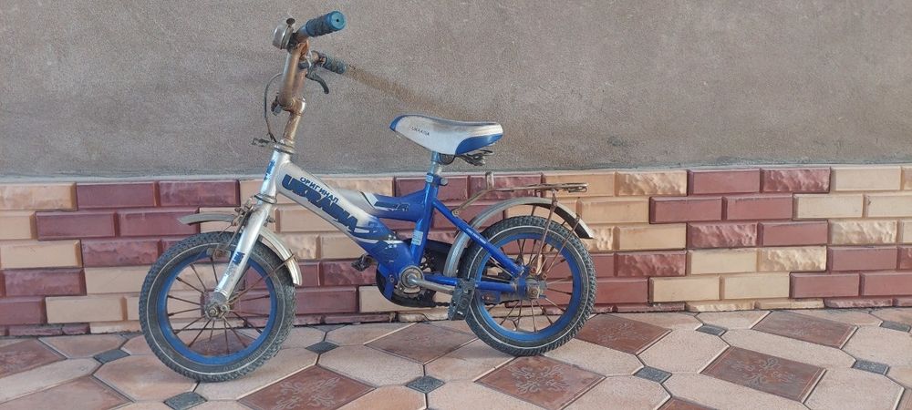3 ta velosiped sotiladi.
