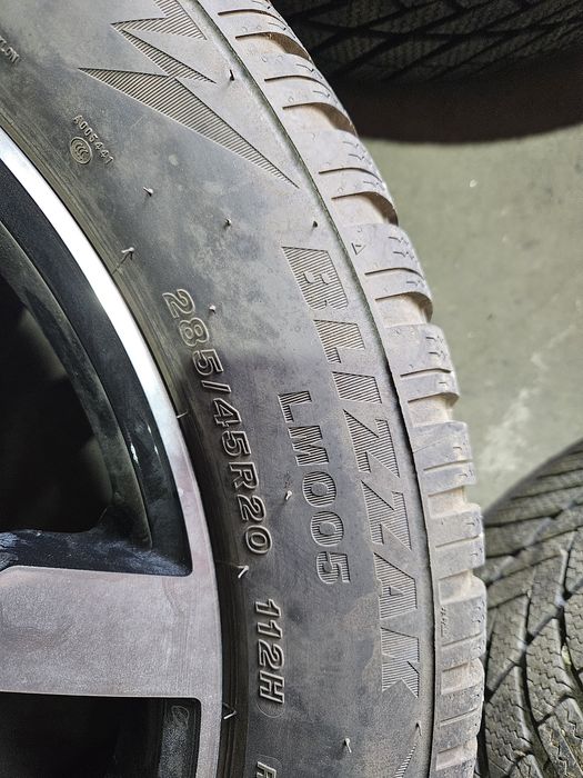 Джанти с гуми за Vw Touareg 5x112 285/45/20 Bridgestone