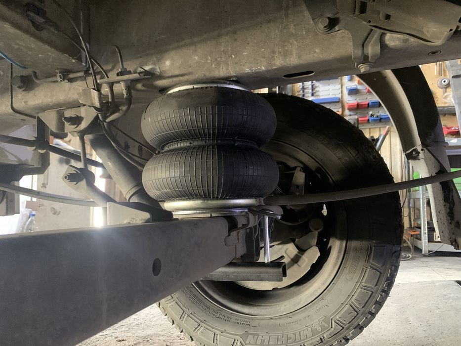 Perne de aer pentru Sprinter Iveco Daily Crafter Ford Fiat Caddy
