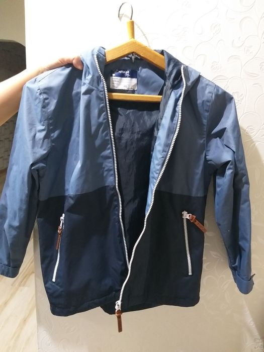 Куртка  мальчиковая