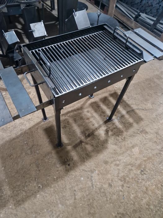 Gratar gradina picnic grill 60x40x15x3 cu polițe demontabile
