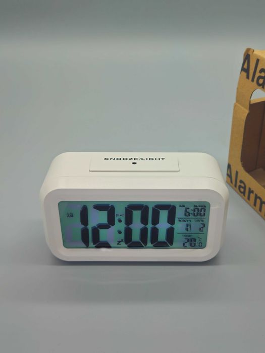 Дигитален будилник с LCD дисплей, температура, дата и snooze/light
