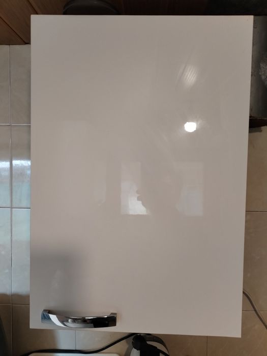 2 dulapuri bucătărie suspendate