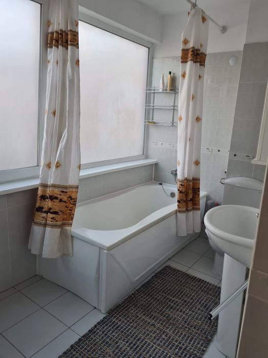 Apartament de inchiriat