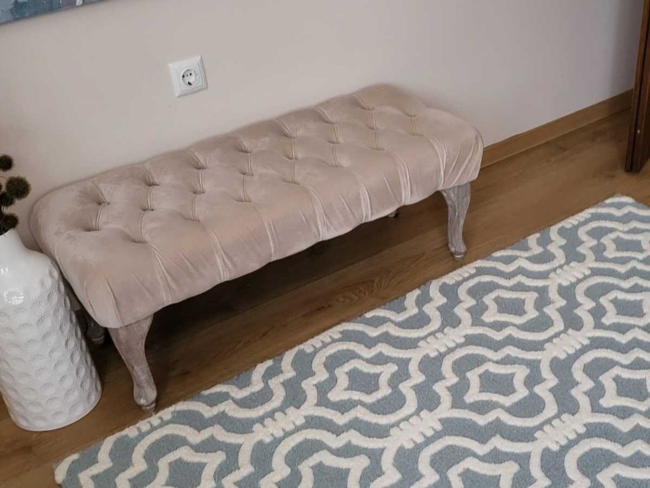 Bancheta Capitone Beige, Ixia structura din lemn de pin