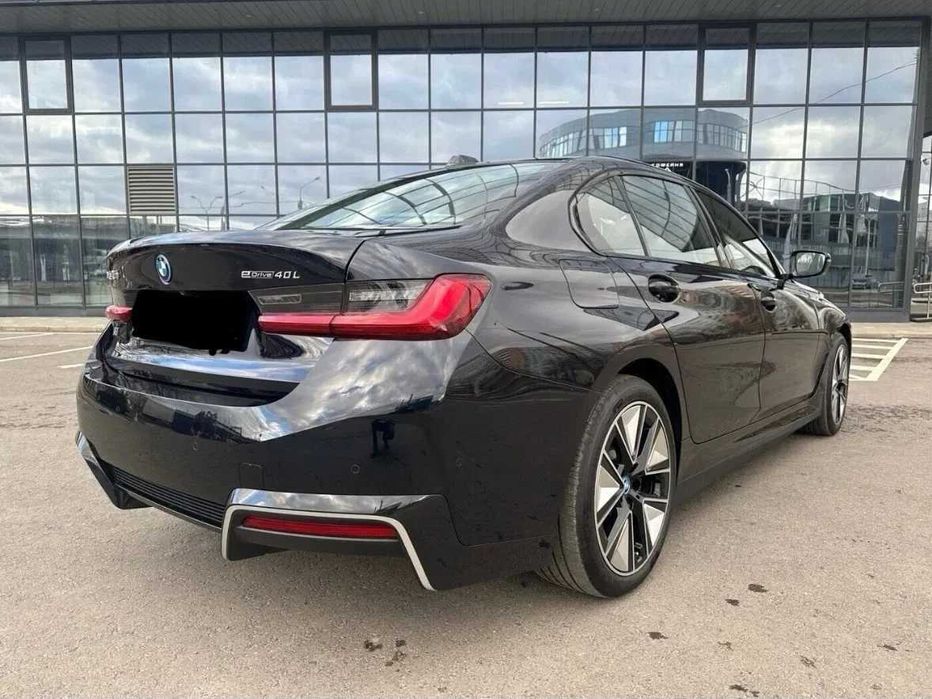 bmw i5 pad zakaz