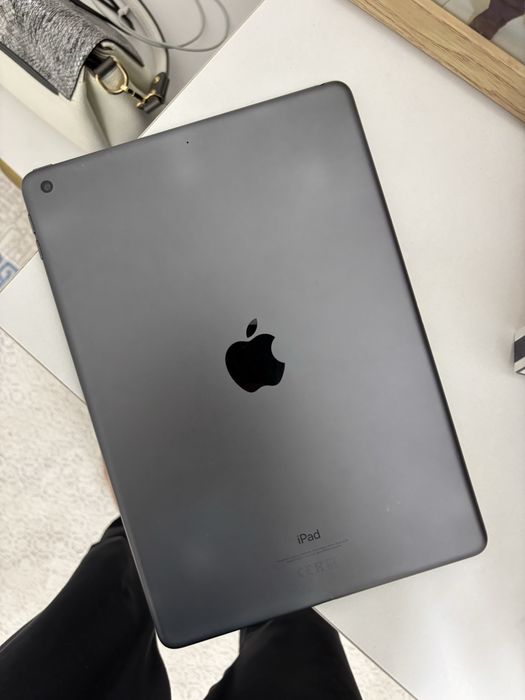 Ipad 7 2019 продам или обмен