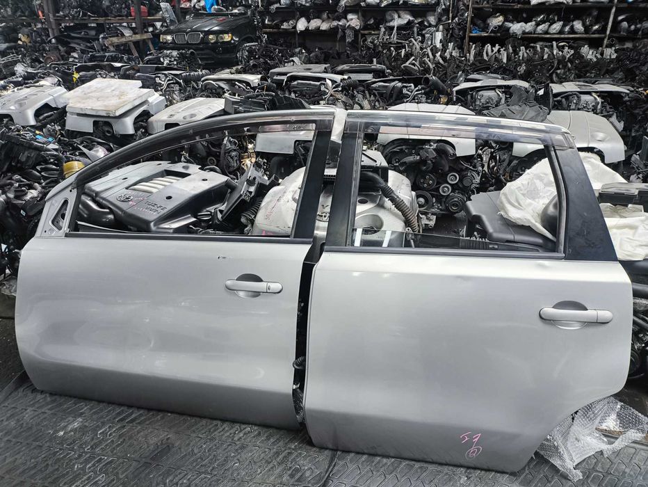 Nissan Note дверь крышка багажника