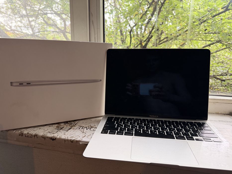 MacBook M1 13 дюймов на запчасти