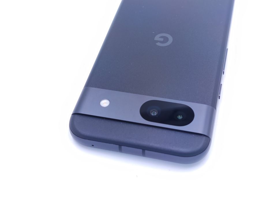 Google Pixel 8a 128GB obsidian 8GB Single, Garantie 24 luni | #D93188