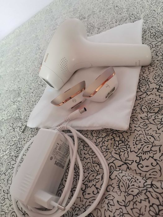Фотоепилатор Philips Lumea SC1998/00