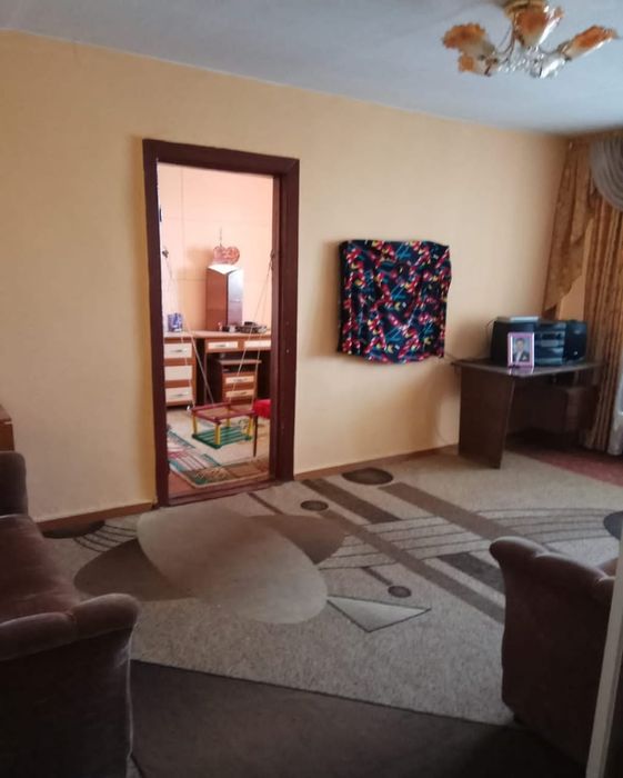 Продам 3 комнатную квартиру