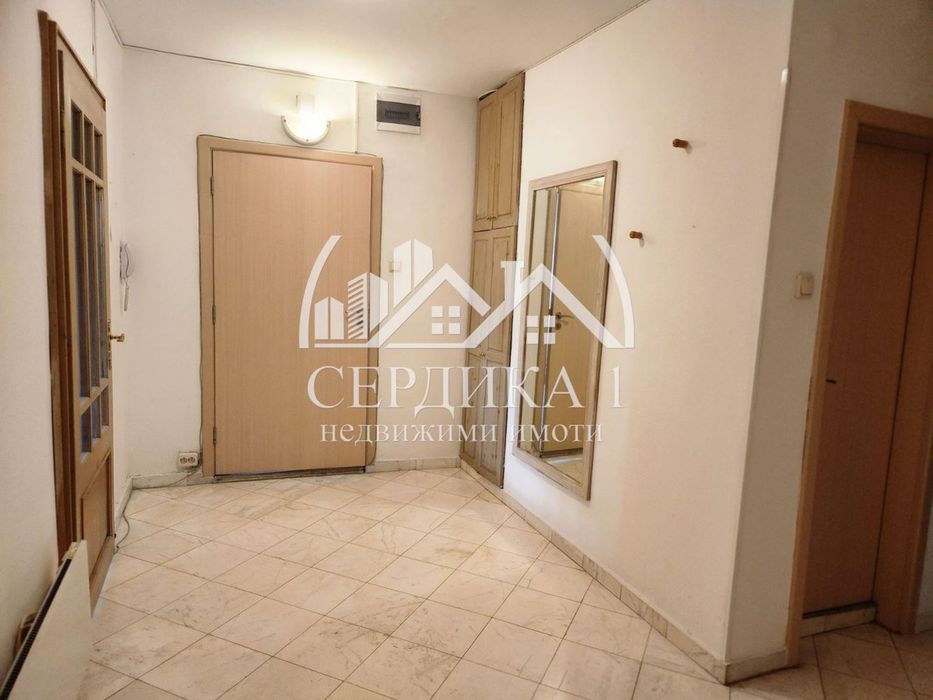 Дава се под наем Тристаен апартамент в София, Павлово - 100 кв.м за 718.08 € - Снимка #7