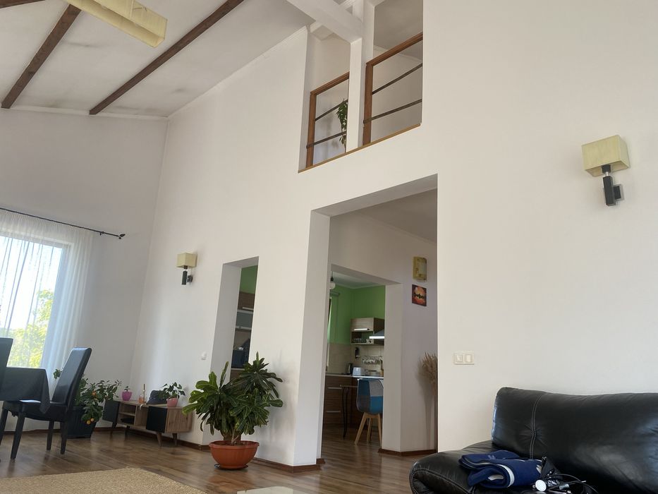 Casa la 10 minute de zalau ,proprietate deosebita la cheie d+p+m