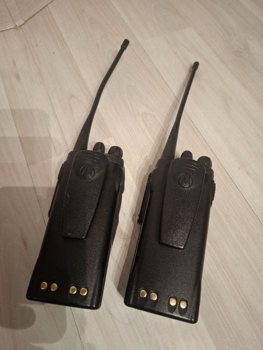 Продам рации моторола