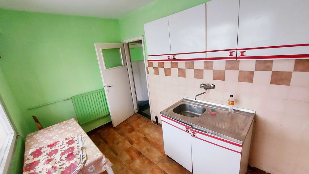 Дава се под наем Двустаен апартамент в Бургас, Славейков - 62 кв.м за 142.8 € - Снимка #5