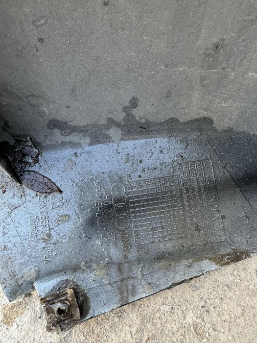 Audi A8 D4 Вентилятор охлаждения радиатора