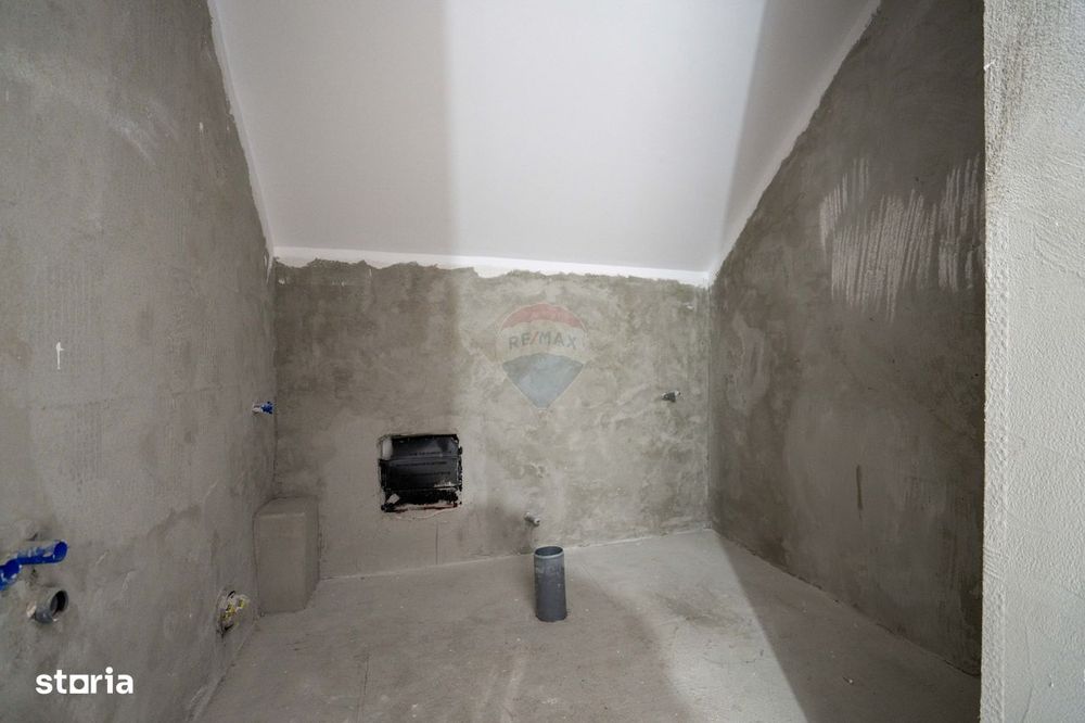De vânzare casă cu 5 camere, teren 1000 mp Oncea, Calea Bihorului