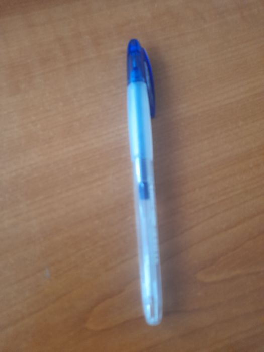 Pix cu gel albastru de la gelatu' (daco)