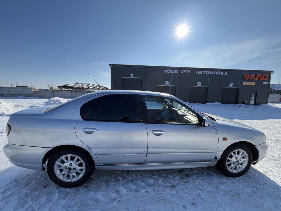 Nissan Primera p11