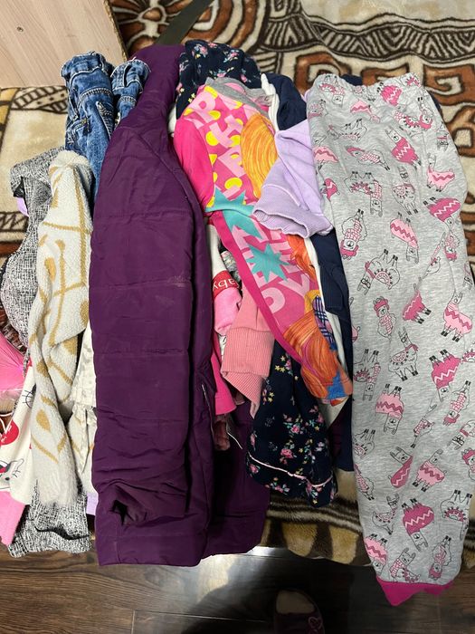 Отдам даром вещи детские