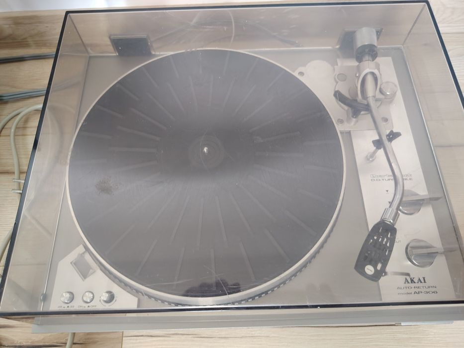 Pick Up Akai AP 306/Direct Drive/Quartz