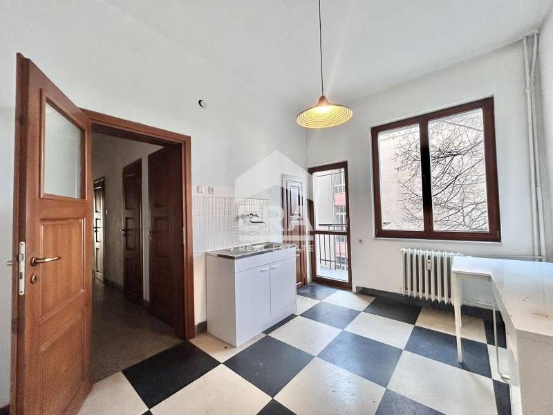 Дава се под наем Офис в София, Докторски паметник - 140 кв.м за 1200 € - Снимка #5