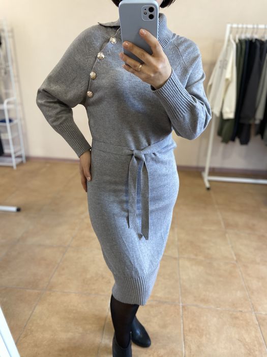 Продам платье из трикотажа