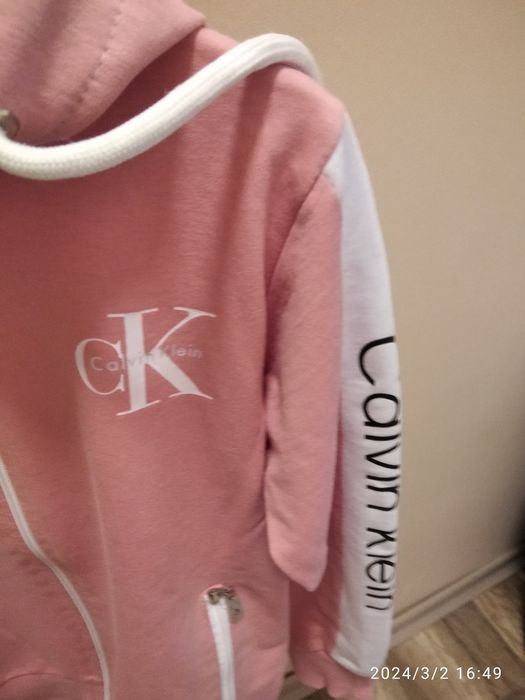 Суичъри за момиче и анцунг