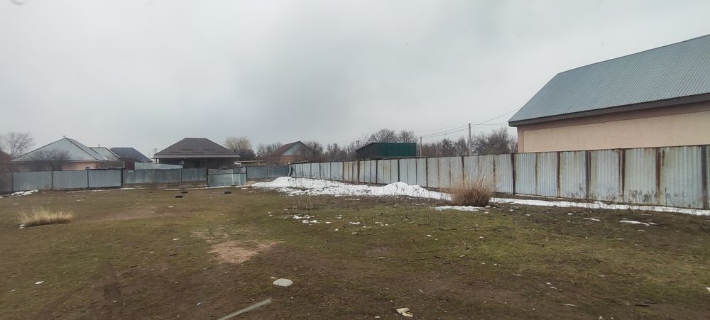 Продаю земельный участок