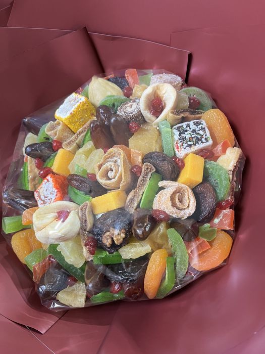 Букет из сухофруктов