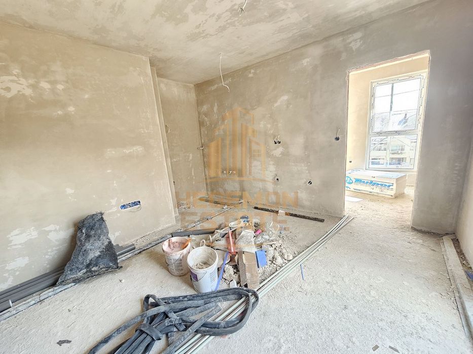 Продава се Двустаен апартамент в Варна, Лятно кино Тракия - 46 кв.м за 1220 €/кв.м - Снимка #2
