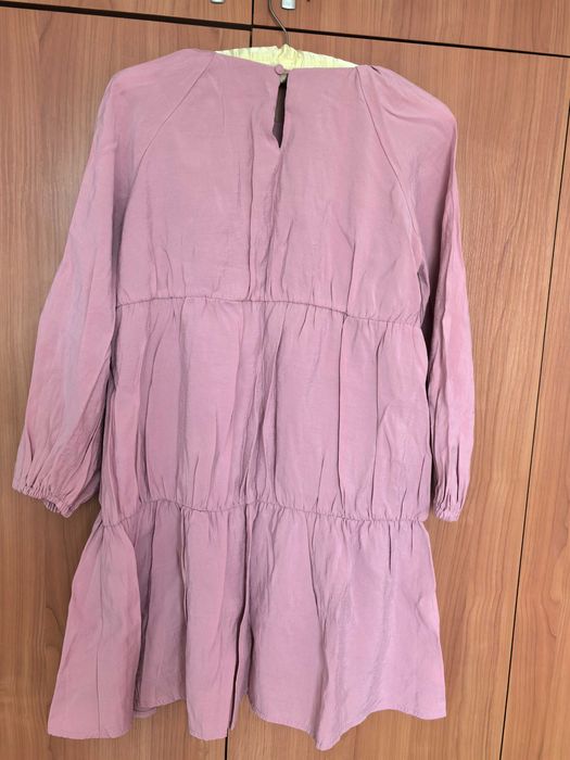 Рокля на ZARA За момиче.