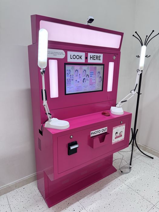 Фотобудка б/у розовая