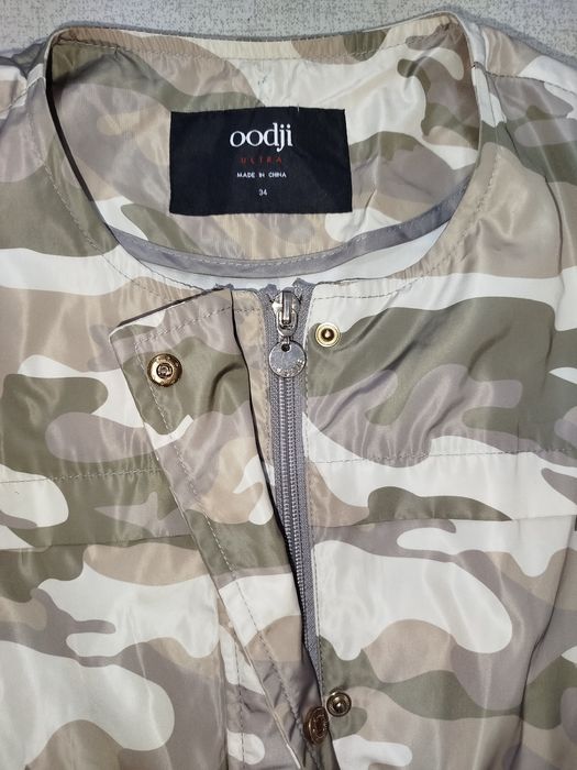 Плащ на девочку. Продам