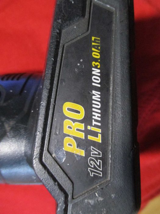 autofiletanta aeg 12v