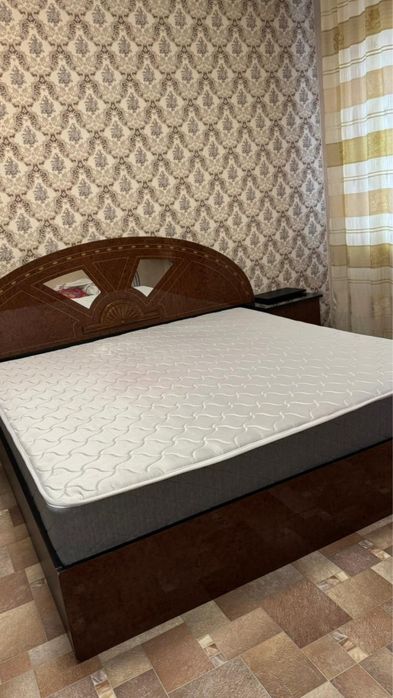 Продам кровать двуспальную