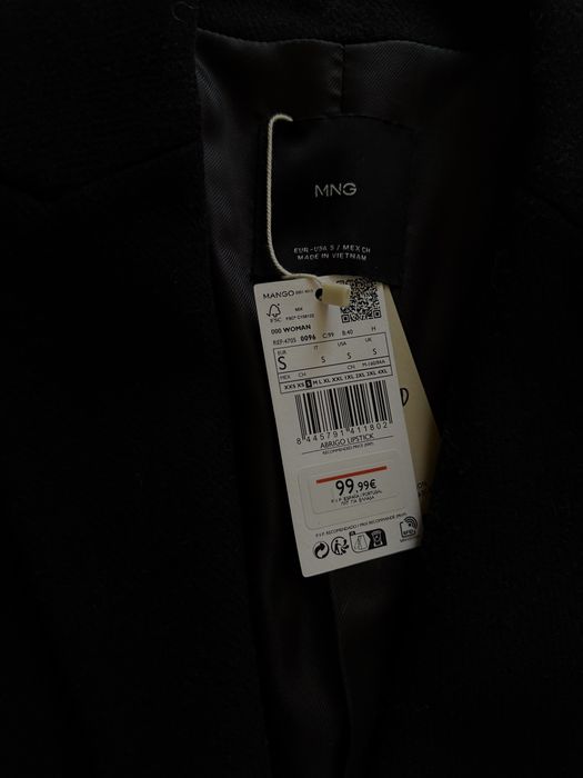 Вълнено палто, чисто ново