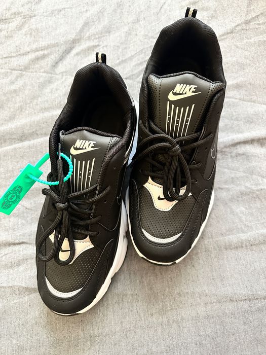 Nike маратонки нови