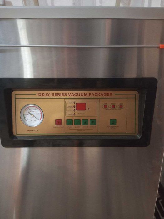 Упаковщик вакуумный