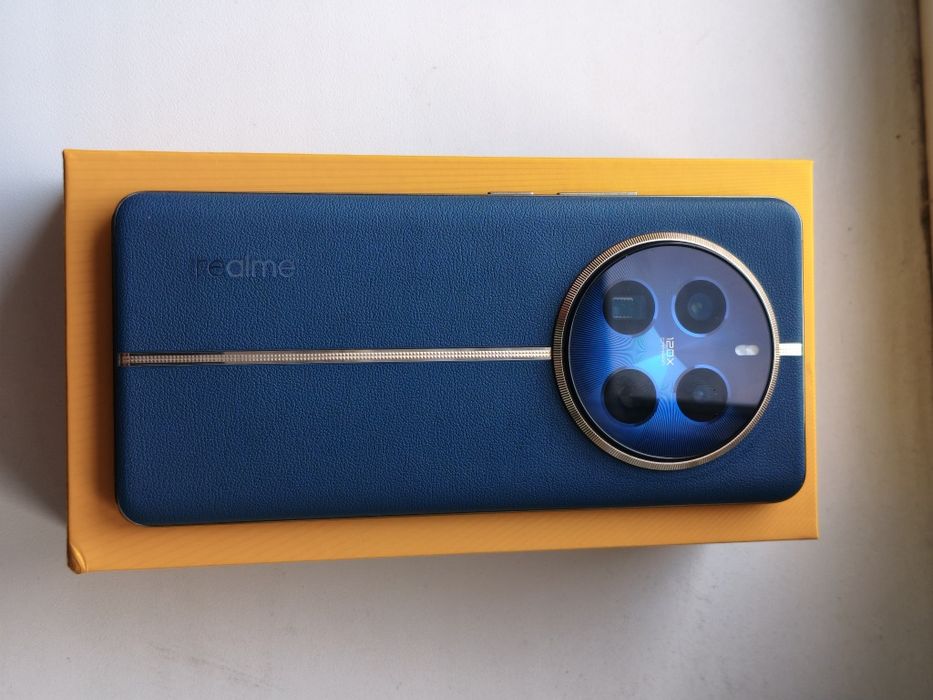 Продам Realme 12 Pro Plus 12/512