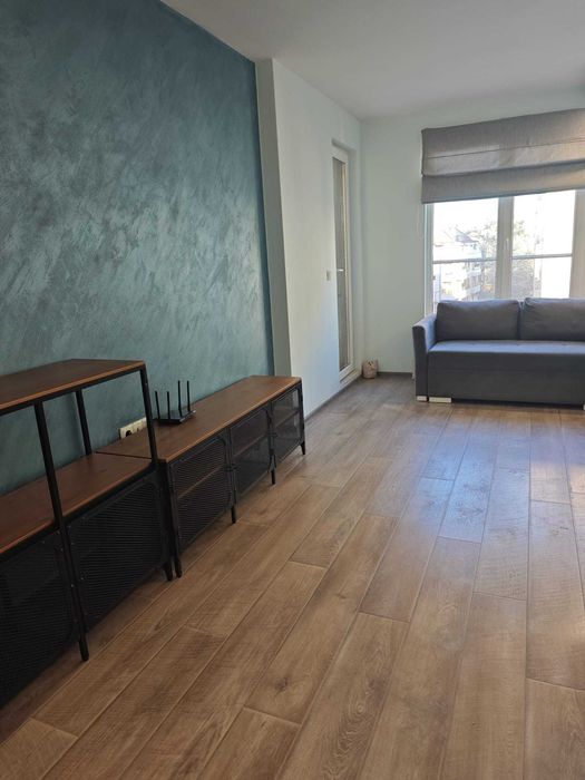 Двустаен апартамент под наем в комплекс "Фамилия", кв. Победа