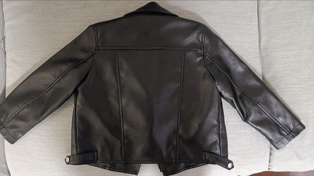 Яке,рокля и костюмче за момиче 5-6 години