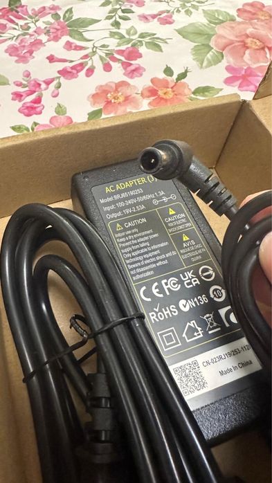 Alimentator model BRJ65190253 nou